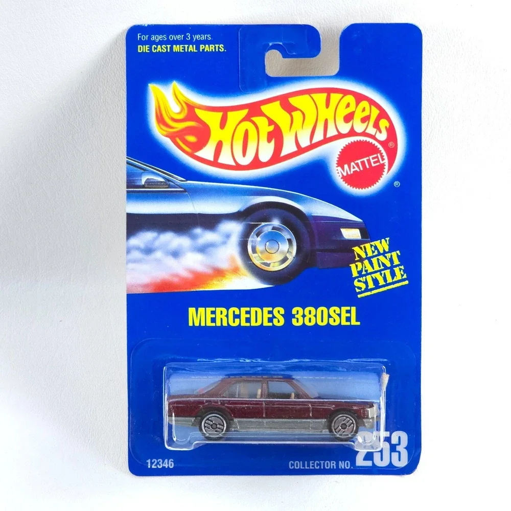 VTG 1991 Hot Wheels MERCEDES 380 SEL 253 Blue Card New Paint Style Silver UH